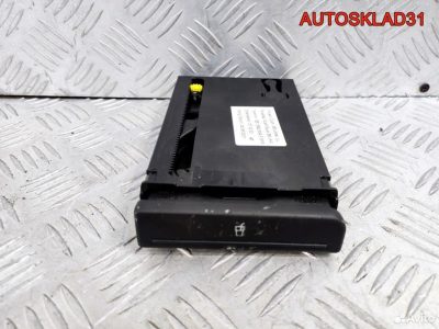 Подстаканник Audi A4 B6 8E1862534F - АвтоСклад31.рф - авторазборка контрактные б/у запчасти в г. Белгород