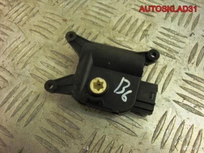 Моторчик заслонки отопителя Passat B6 0132801362 - АвтоСклад31.рф - авторазборка контрактные б/у запчасти в г. Белгород