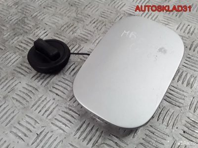 Лючок бензобака Mercedes Benz W203 A2037500806 - АвтоСклад31.рф - авторазборка контрактные б/у запчасти в г. Белгород