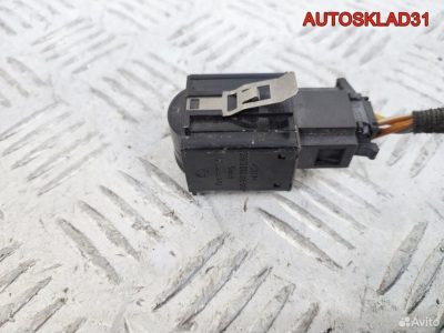 Кнопка корректора фар Skoda Octavia A4 1U0941333C - АвтоСклад31.рф - авторазборка контрактные б/у запчасти в г. Белгород