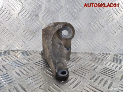 Кронштейн АКПП левый VW Passat B5 8D0399113AA - АвтоСклад31.рф - авторазборка контрактные б/у запчасти в г. Белгород