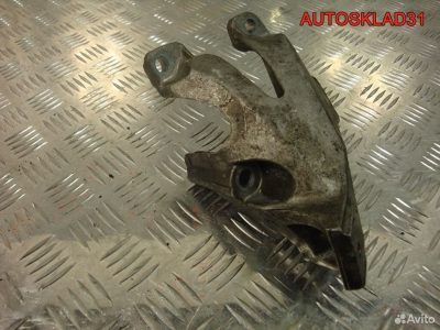 Кронштейн двигателя левый Audi A4 B7 8E0199307E - АвтоСклад31.рф - авторазборка контрактные б/у запчасти в г. Белгород