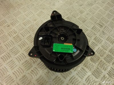 Моторчик печки Ford Mondeo 3 1s7h18456ab - АвтоСклад31.рф - авторазборка контрактные б/у запчасти в г. Белгород