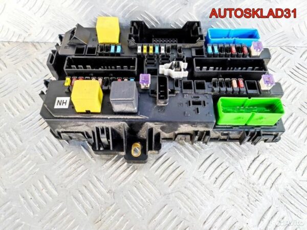 Блок управления вентилятором Opel Vectra C 1379131 - АвтоСклад31.рф - авторазборка контрактные б/у запчасти в г. Белгород