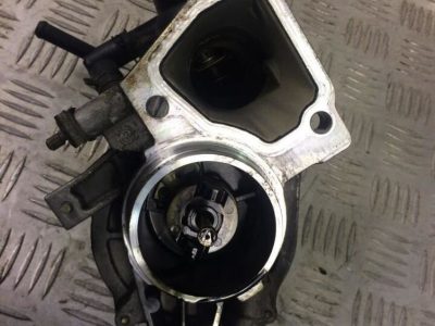 Вакуумный насос Ford Mondeo 3 XS7Q2A451BH - АвтоСклад31.рф - авторазборка контрактные б/у запчасти в г. Белгород