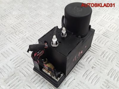 Компрессор центрального замка Audi A4 8L0862257L - АвтоСклад31.рф - авторазборка контрактные б/у запчасти в г. Белгород