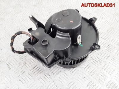 Моторчик отопителя Mercedes Benz W203 A2038202514 - АвтоСклад31.рф - авторазборка контрактные б/у запчасти в г. Белгород