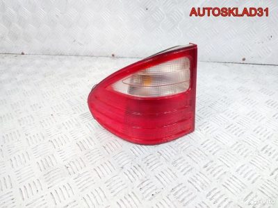 Фонарь задний наружный левый Mercedes Benz W210 - АвтоСклад31.рф - авторазборка контрактные б/у запчасти в г. Белгород