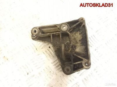Кронштейн кондиционера Audi A4 B5 078260835F - АвтоСклад31.рф - авторазборка контрактные б/у запчасти в г. Белгород