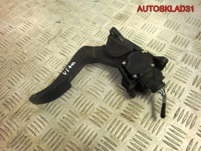 Педаль газа Mercedes Vito  W638 9013000404 - АвтоСклад31.рф - авторазборка контрактные б/у запчасти в г. Белгород