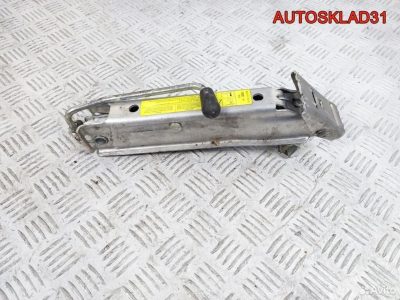 Домкрат Audi A4 B7 8E0011031D - АвтоСклад31.рф - авторазборка контрактные б/у запчасти в г. Белгород