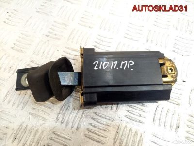 Ограничитель двери передний правой Mercedes W210 - АвтоСклад31.рф - авторазборка контрактные б/у запчасти в г. Белгород