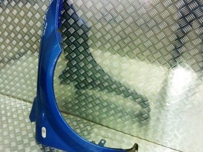 Крыло переднее правое Ford Focus 2 1376483 Дорест - АвтоСклад31.рф - авторазборка контрактные б/у запчасти в г. Белгород