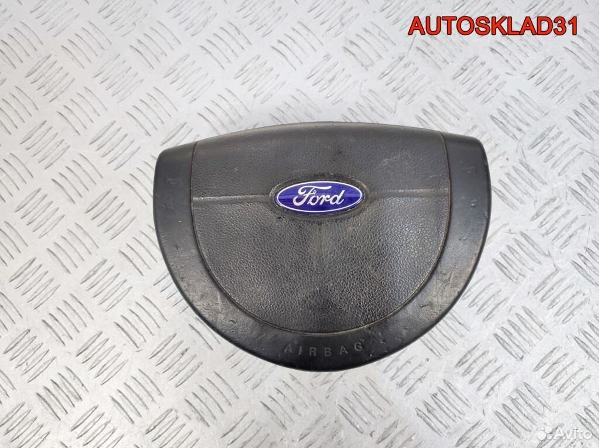 Подушка безопасности в руль Ford Fiesta 1379560 - АвтоСклад31.рф - авторазборка контрактные б/у запчасти в г. Белгород Подушка безопасности в руль Ford Fiesta 1379560 - АвтоСклад31.рф - авторазборка контрактные б/у запчасти в г. Белгород