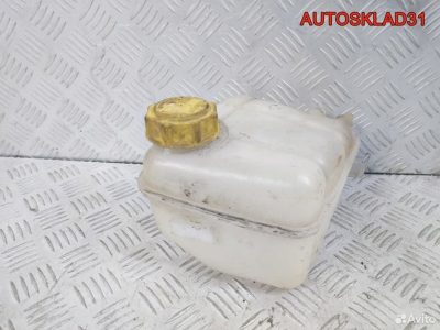 Бачок расширительный Ford Focus 1 98AB8K218BH - АвтоСклад31.рф - авторазборка контрактные б/у запчасти в г. Белгород