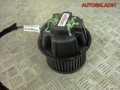 Моторчик печки основной Renaul Sandero N106609Z - АвтоСклад31.рф - авторазборка контрактные б/у запчасти в г. Белгород