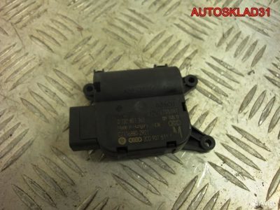 Моторчик заслонки отопителя Passat B6 0132801362 - АвтоСклад31.рф - авторазборка контрактные б/у запчасти в г. Белгород