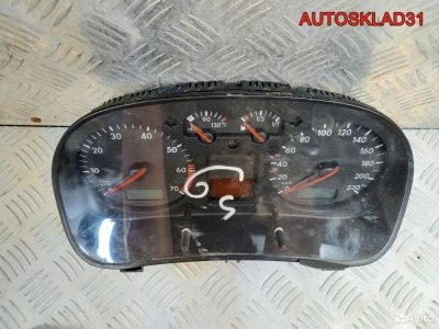 Панель приборов Volkswagen Golf 4 1J0920826 бензин - АвтоСклад31.рф - авторазборка контрактные б/у запчасти в г. Белгород