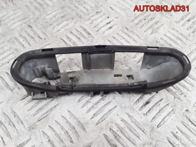 Кронштейн ручки двери задней правой Audi A6 C5 - АвтоСклад31.рф - авторазборка контрактные б/у запчасти в г. Белгород