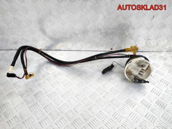 Кронштейн генератора VW Golf 4 06A903143H - АвтоСклад31.рф - авторазборка контрактные б/у запчасти в г. Белгород