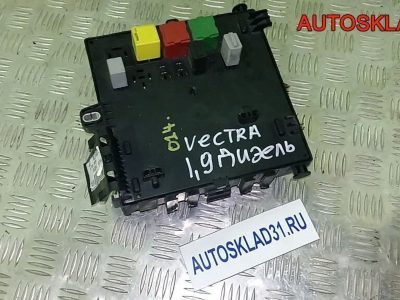 Блок предохранителей Opel Vectra C 13205774 - АвтоСклад31.рф - авторазборка контрактные б/у запчасти в г. Белгород