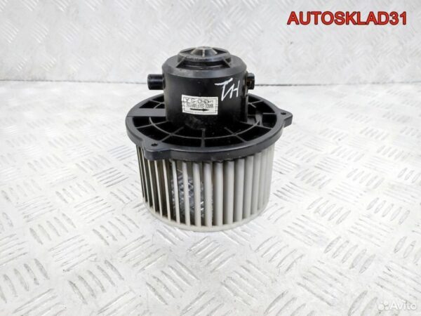 Бампер передний Renault Megane 2 8200142000 - АвтоСклад31.рф - авторазборка контрактные б/у запчасти в г. Белгород