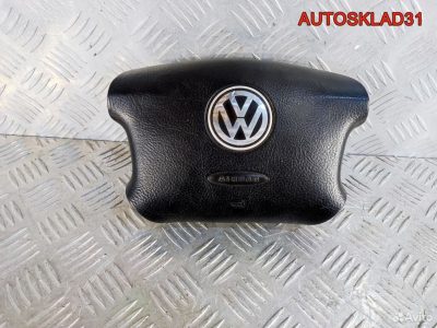 Подушка безопасности водителя VW Sharan 3B0880201A - АвтоСклад31.рф - авторазборка контрактные б/у запчасти в г. Белгород