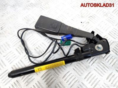 Ответная часть ремня передняя левая Opel Astra H - АвтоСклад31.рф - авторазборка контрактные б/у запчасти в г. Белгород