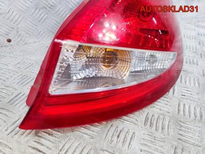 Фонарь задний правый Ford Fiesta 8A6113404AE - АвтоСклад31.рф - авторазборка контрактные б/у запчасти в г. Белгород