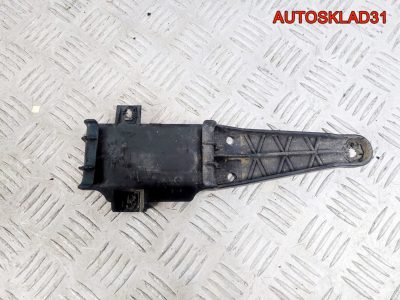 Направляющая заднего бампера правая VW Golf Mk3 - АвтоСклад31.рф - авторазборка контрактные б/у запчасти в г. Белгород