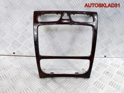 Накладка декоративная Mercedes W203 A2036804639 - АвтоСклад31.рф - авторазборка контрактные б/у запчасти в г. Белгород