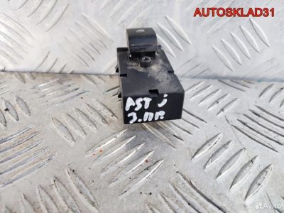 Кнопка стеклоподъемника Opel Astra J 13301888 - АвтоСклад31.рф - авторазборка контрактные б/у запчасти в г. Белгород