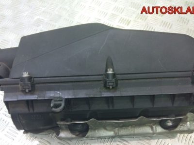 Корпус воздушного фильтра Mercedes W203 2.2 CDI - АвтоСклад31.рф - авторазборка контрактные б/у запчасти в г. Белгород