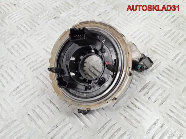 Решетка стеклоочистителя VW Passat B5+ 3B1819417C - АвтоСклад31.рф - авторазборка контрактные б/у запчасти в г. Белгород