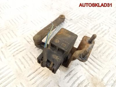 Датчик дорожного просвета Mercedes W211 0105427717 - АвтоСклад31.рф - авторазборка контрактные б/у запчасти в г. Белгород