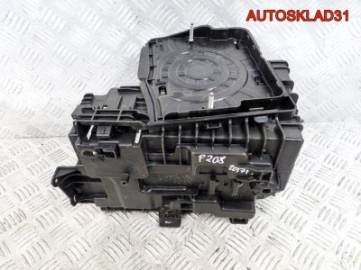 Крепление АКБ Peugeot 208 9676054080 - АвтоСклад31.рф - авторазборка контрактные б/у запчасти в г. Белгород