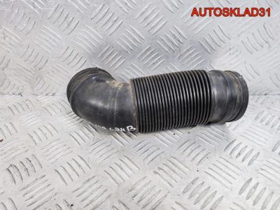 Патрубок воздушный VW Passat B6 1K0129684B - АвтоСклад31.рф - авторазборка контрактные б/у запчасти в г. Белгород
