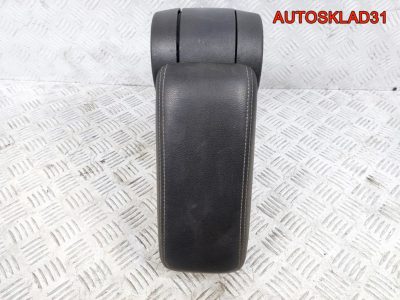 Подлокотник Skoda Rapid 6V08671749B9 - АвтоСклад31.рф - авторазборка контрактные б/у запчасти в г. Белгород