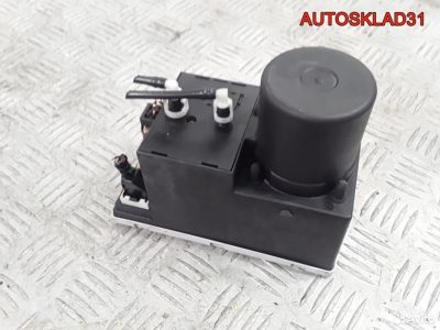 Компрессор центрального замка Ауди А4 8D0862257B - АвтоСклад31.рф - авторазборка контрактные б/у запчасти в г. Белгород