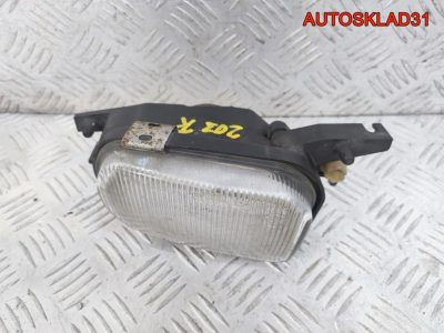Фара противотуманная правая Mercedes Benz  W203 - АвтоСклад31.рф - авторазборка контрактные б/у запчасти в г. Белгород