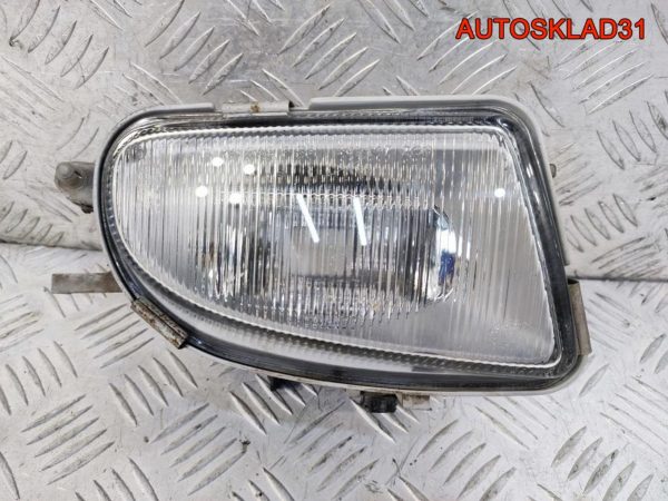 Фара противотуманная правая Mitsubishi Colt CJ - АвтоСклад31.рф - авторазборка контрактные б/у запчасти в г. Белгород