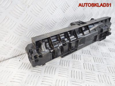 Кронштейн радиатора правый BMW E90 17107524914 - АвтоСклад31.рф - авторазборка контрактные б/у запчасти в г. Белгород
