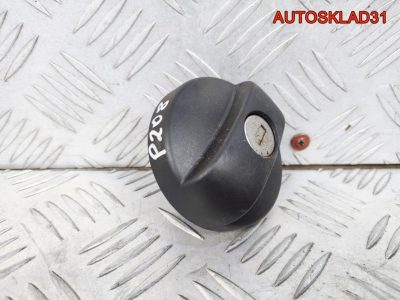 Крышка топливного бака Peugeot 208 1508G0 - АвтоСклад31.рф - авторазборка контрактные б/у запчасти в г. Белгород