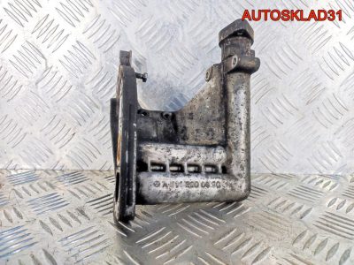 Фланец системы охлаждения Vito 638 A6112000690 - АвтоСклад31.рф - авторазборка контрактные б/у запчасти в г. Белгород