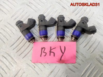 Форсунка топливная VW Polo 1.4 BKY 036906031AB - АвтоСклад31.рф - авторазборка контрактные б/у запчасти в г. Белгород
