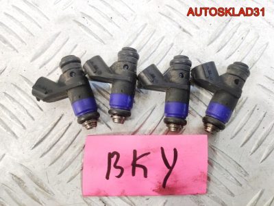 Форсунка топливная VW Polo 1.4 BKY 036906031AB - АвтоСклад31.рф - авторазборка контрактные б/у запчасти в г. Белгород