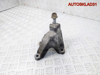 Кронштейн левый МКПП  Ford Focus 1 98AB7M125CG - АвтоСклад31.рф - авторазборка контрактные б/у запчасти в г. Белгород