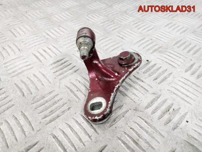 Петля двери передней правой нижняя Mercedes W203 - АвтоСклад31.рф - авторазборка контрактные б/у запчасти в г. Белгород