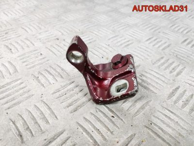 Петля двери задней левой верхняя Mercedes W203 - АвтоСклад31.рф - авторазборка контрактные б/у запчасти в г. Белгород
