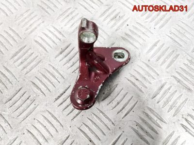 Петля двери передней правой верхняя Mercedes W203 - АвтоСклад31.рф - авторазборка контрактные б/у запчасти в г. Белгород